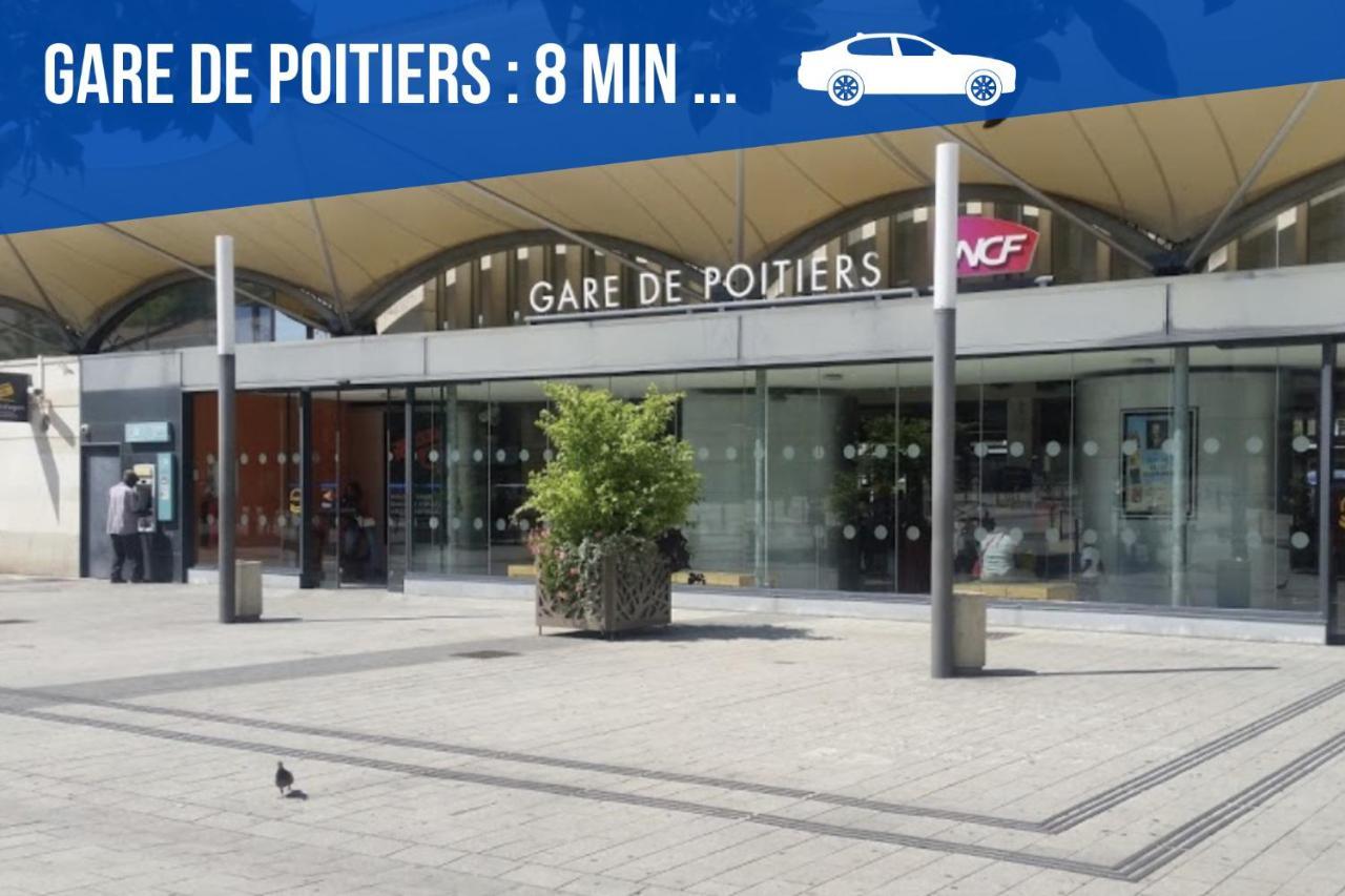 Studio Simplicien *Cosy* Plein Centre Ville De Poitiers *Tv* Wifi *Cafe* Exterior photo